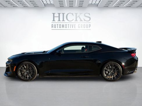 Used 2018 Chevrolet Camaro ZL1 image 8