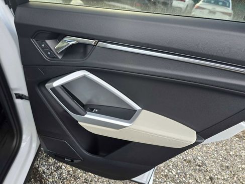 New 2025 Audi Q3 2.0T Premium Plus image 13