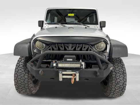 Used 2011 Jeep Wrangler Unlimited Rubicon w/ Dual Top Group image 2