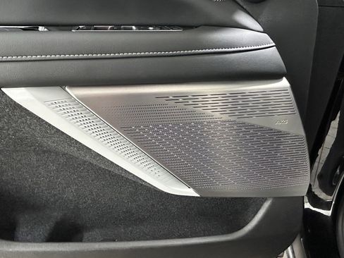 Used 2025 Cadillac Optiq Sport 2 w/ LPO, Floor Liner Package image 27