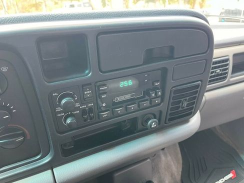 Used 1994 Dodge Ram 2500 Truck 4x4 Regular Cab image 64