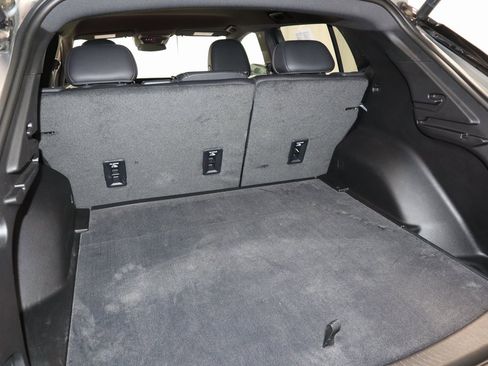 Used 2025 Chevrolet Equinox EV RS image 17