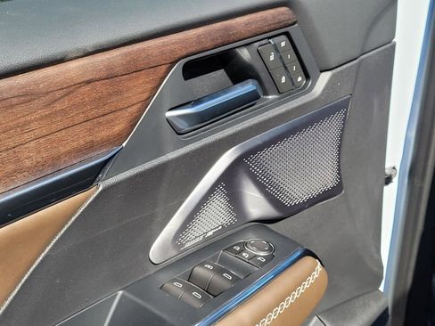 New 2026 GMC Acadia Denali Ultimate image 11