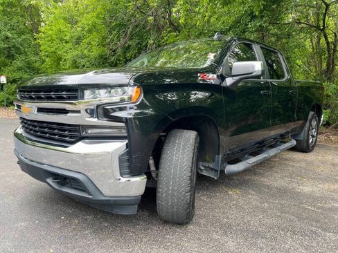 Used 2020 Chevrolet Silverado 1500 LT w/ All-Star Edition AWD/4WD image 3
