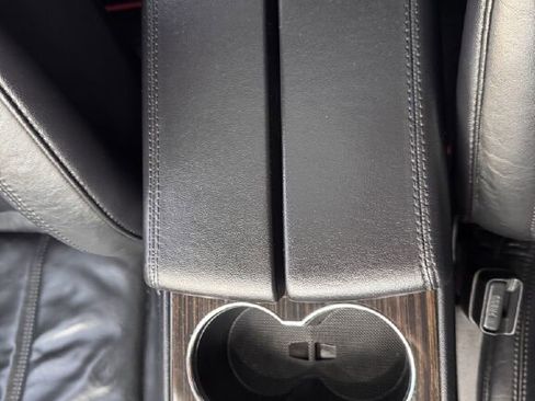 Used 2013 Tesla Model S image 25