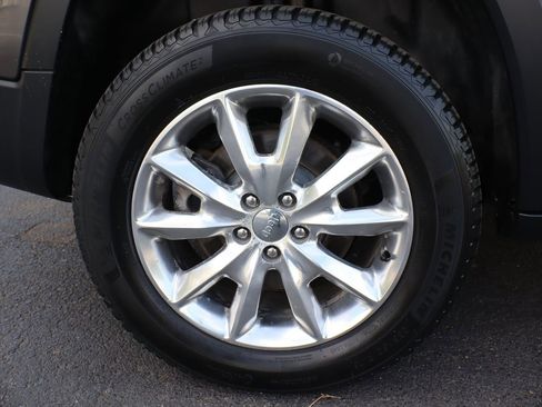 Used 2014 Jeep Cherokee Limited AWD/4WD image 44