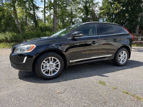 Used 2015 Volvo XC60 T5 Premier FWD image 3