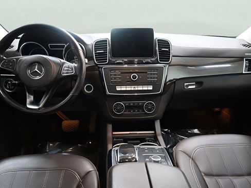 Used 2019 Mercedes-Benz GLS 450 4MATIC w/ Premium 1 Package image 15