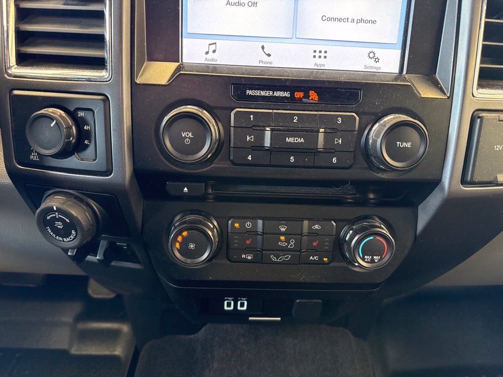 Used 2016 Ford F150 XLT w/ Equipment Group 302A Luxury AWD/4WD image 20