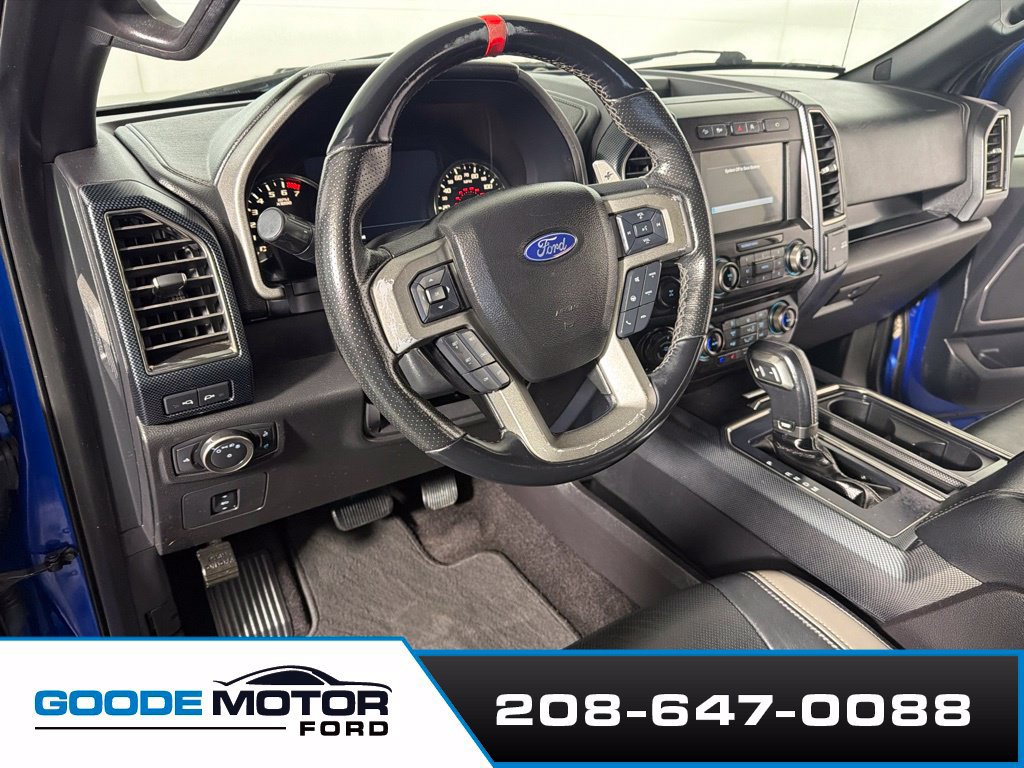 Used 2017 Ford F150 Raptor w/ Equipment Group 802A Luxury AWD/4WD image 9