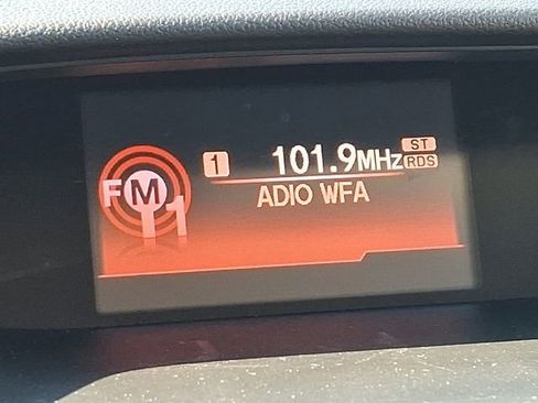 Used 2015 Honda CR-V LX image 18