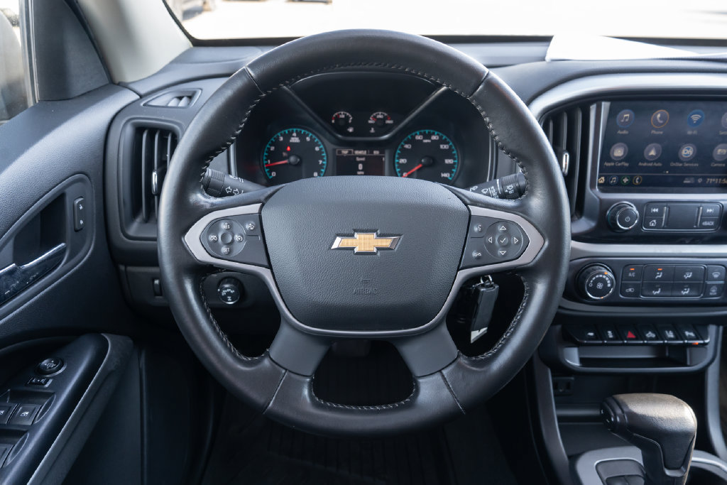 Used 2021 Chevrolet Colorado LT w/ Safety Package AWD/4WD image 14