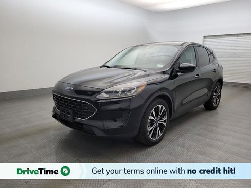 Used 2022 Ford Escape SE w/ SE Sport Appearance Package image 1