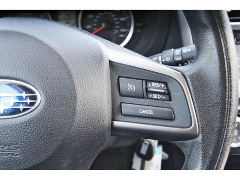 Used 2016 Subaru Forester 2.5i Premium AWD/4WD image 16