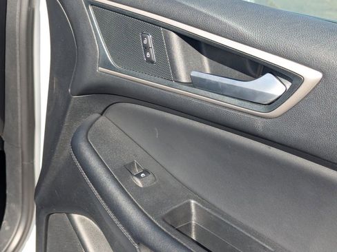 Used 2024 Ford Edge SEL AWD/4WD image 36