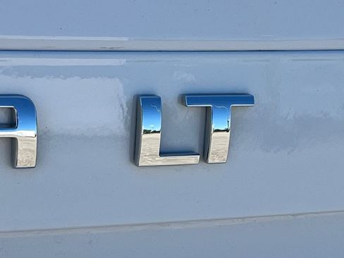 Used 2012 Chevrolet Impala LT w/ LT Sunroof Package FWD image 10
