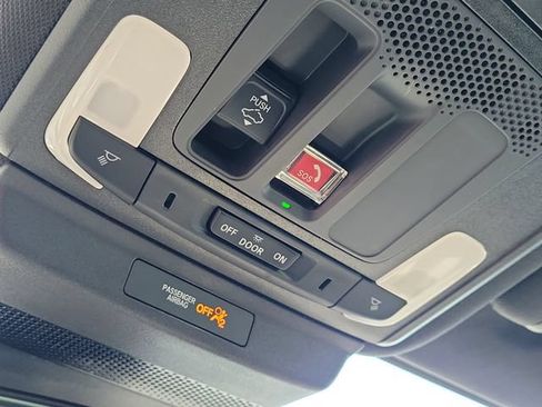 Used 2024 Honda Accord Sport image 31