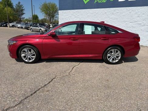 Used 2019 Honda Accord LX image 2