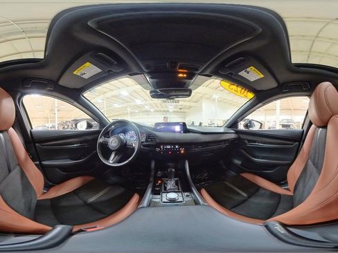 Used 2024 MAZDA MAZDA3 s image 31