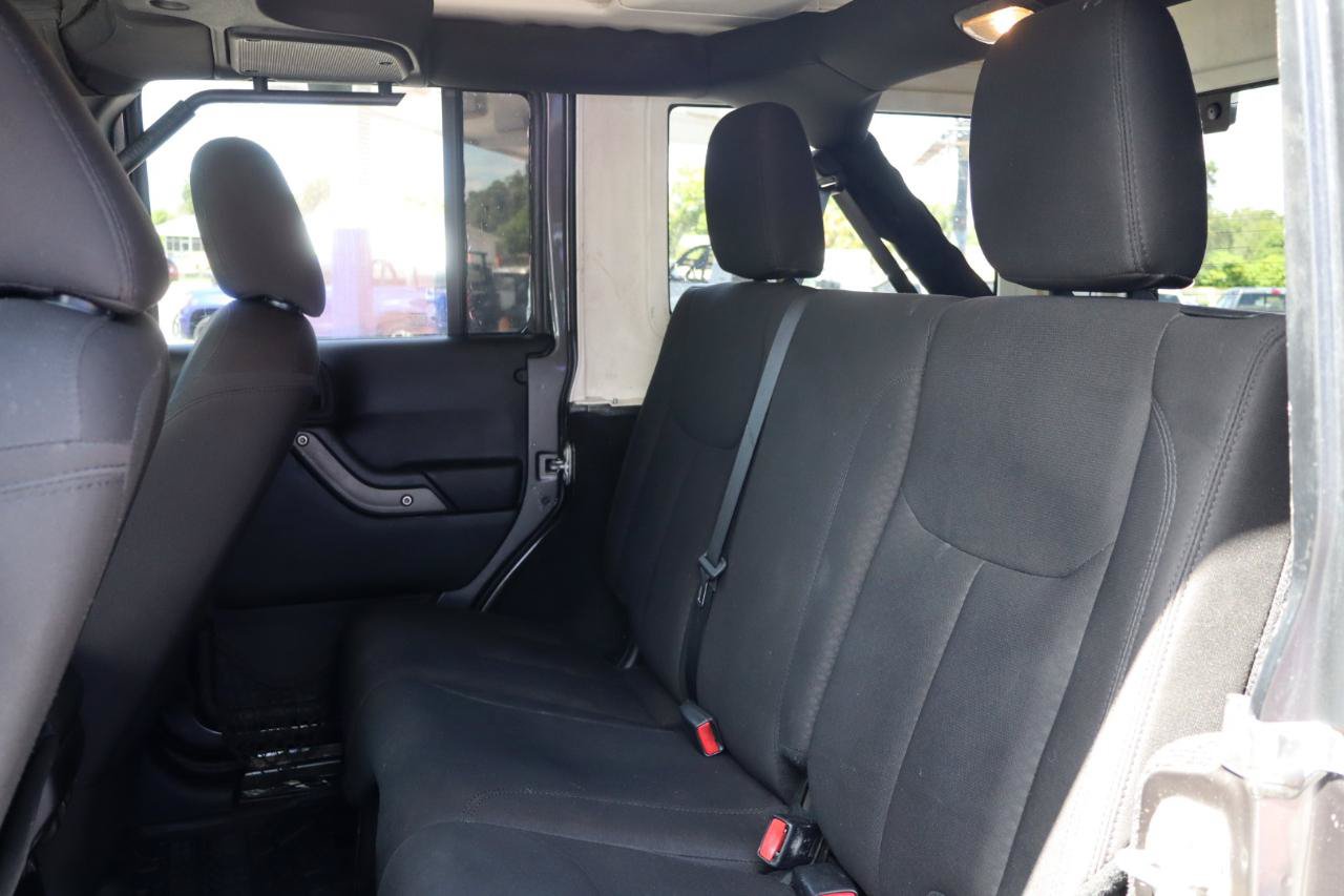 Used 2017 Jeep Wrangler Unlimited Sport w/ Quick Order Package 24S AWD/4WD image 17