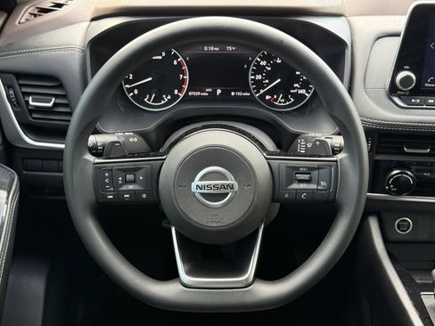 Used 2021 Nissan Rogue S AWD/4WD image 26