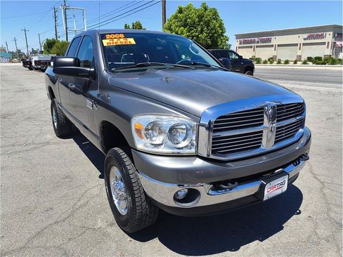 Used 2008 Dodge Ram 2500 Truck SLT w/ Popular Equipment Group AWD/4WD image 3
