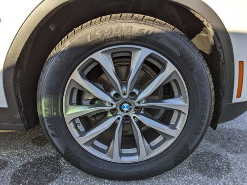 Used 2019 BMW X3 xDrive30i w/ Driving Assistance Package image 17