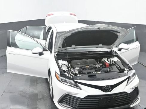 Used 2023 Toyota Camry LE FWD image 36