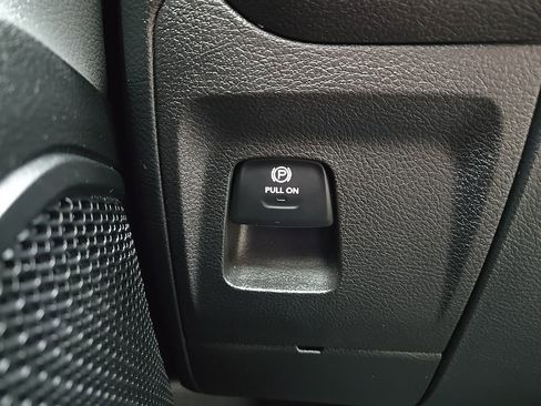 Used 2020 RAM 1500 Big Horn image 23