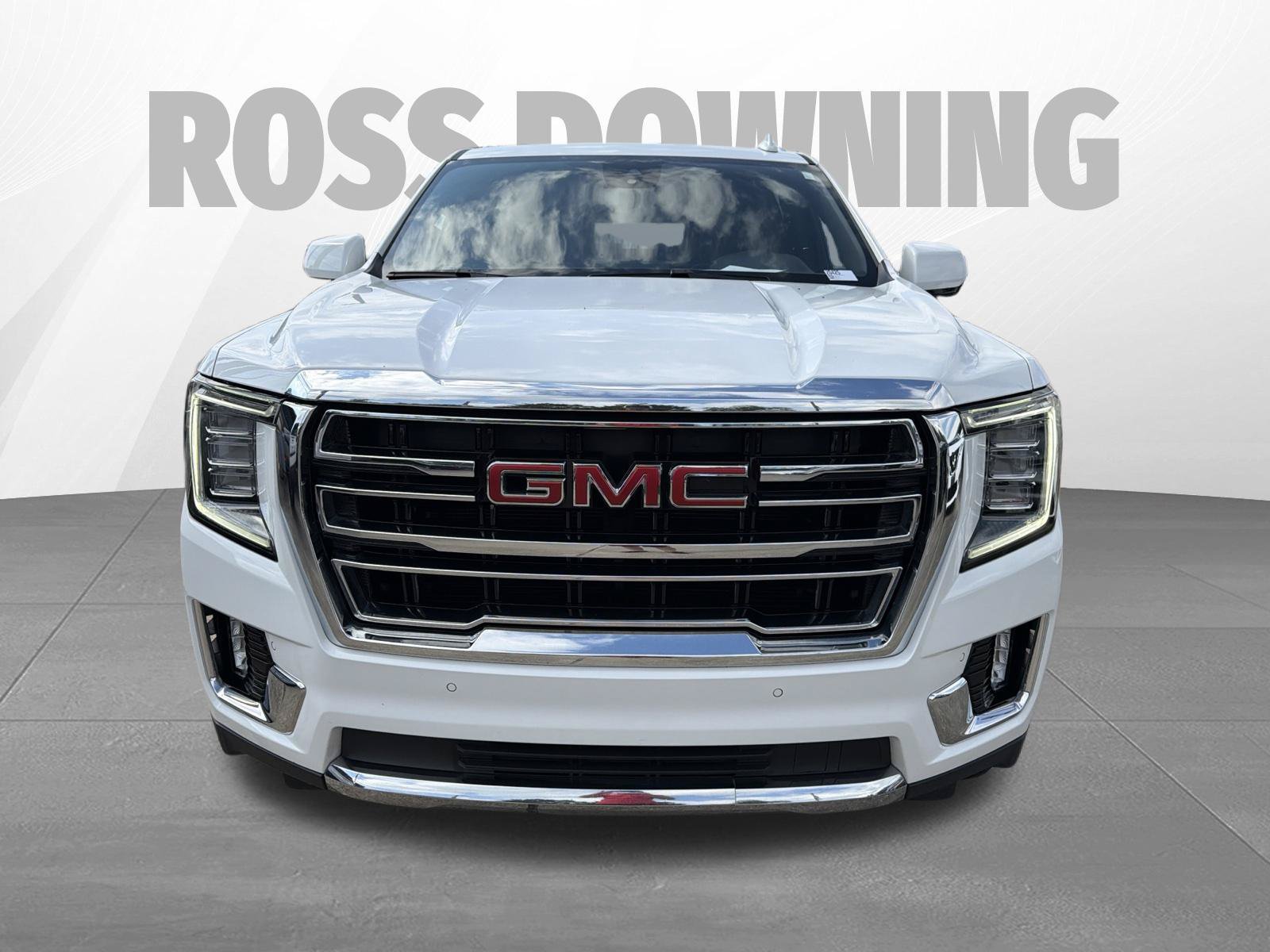 Used 2024 GMC Yukon XL SLT RWD image 2
