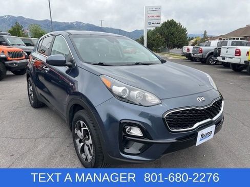 Used 2022 Kia Sportage LX AWD/4WD image 9