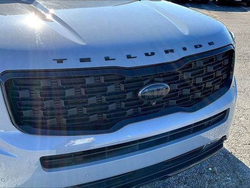 Used 2021 Kia Telluride SX w/ SX Prestige Package image 34
