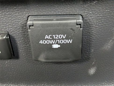 Used 2025 Toyota Sequoia Platinum image 22