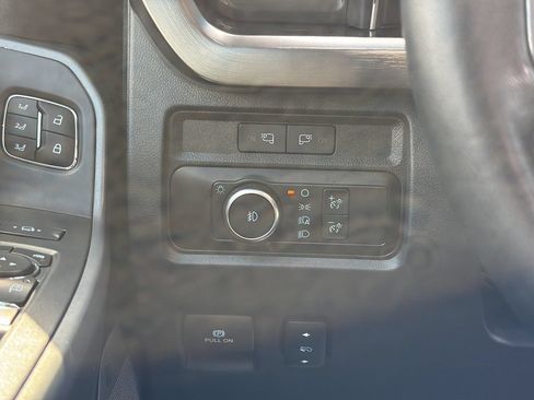 Used 2024 Ford F550 4x4 Crew Cab Super Duty image 17