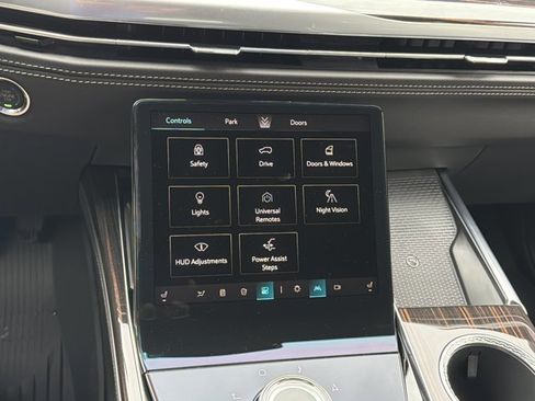 New 2026 Cadillac Escalade ESV Luxury image 22