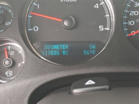 Used 2014 GMC Sierra 2500 SLT w/ SLT Convenience Package image 10