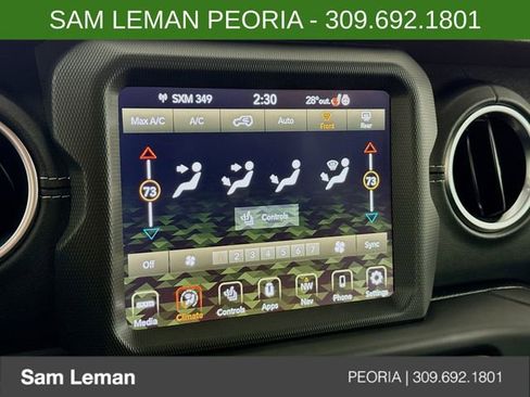 Used 2022 Jeep Wrangler Unlimited Sahara w/ Cold Weather Group image 16