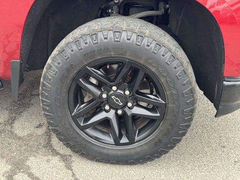 Used 2020 Chevrolet Silverado 1500 LT Trail Boss image 7