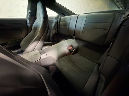 Used 2025 Porsche 911 Carrera 4 GTS image 18