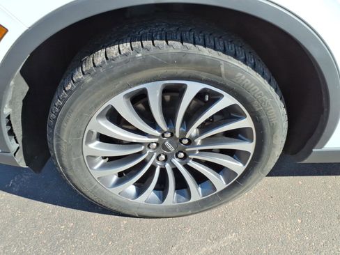 Used 2020 Lincoln Aviator Reserve w/ Equipment Group 201A image 10