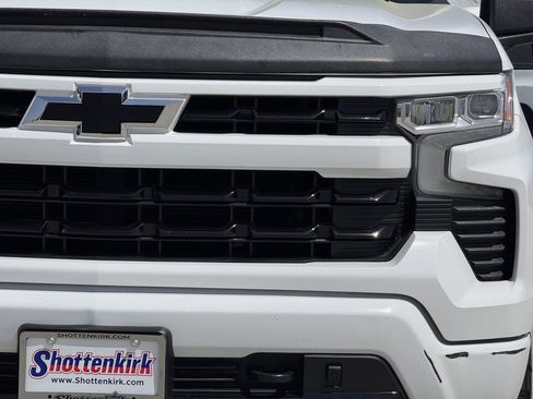 Used 2023 Chevrolet Silverado 1500 RST w/ Texas Edition Plus AWD/4WD image 8
