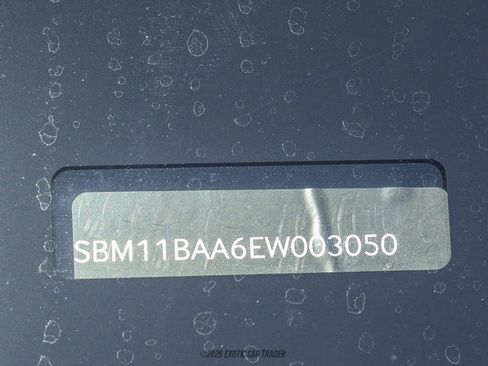 Used 2014 McLaren MP4-12C Spider RWD image 30