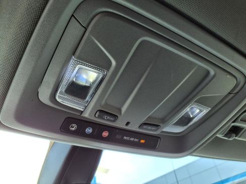 Used 2022 Chevrolet Silverado 1500 RST image 21