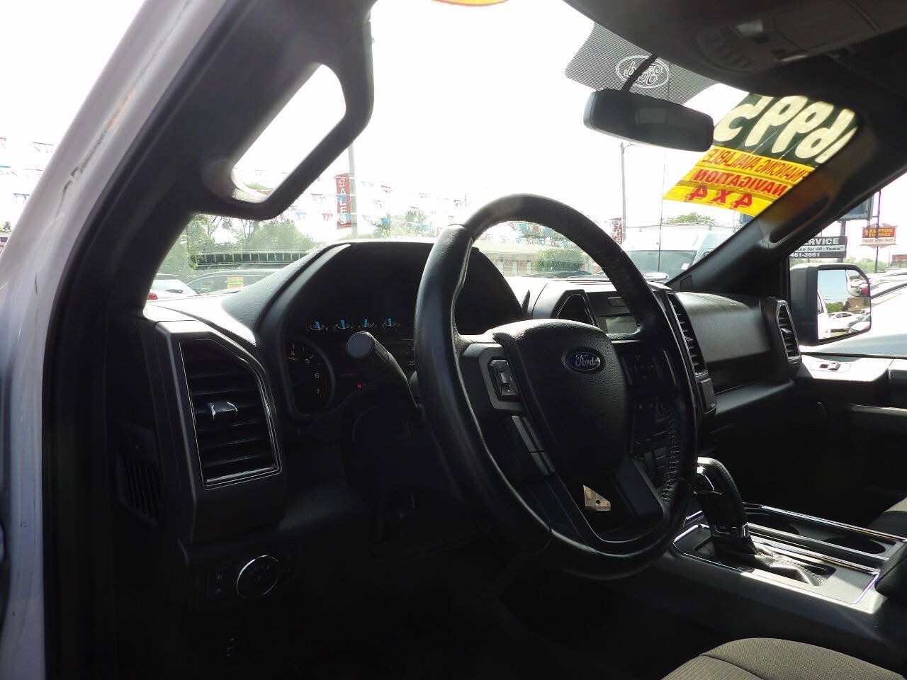 Used 2017 Ford F150 XLT w/ Equipment Group 302A Luxury AWD/4WD image 6