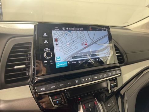 New 2026 Honda Odyssey Touring image 30