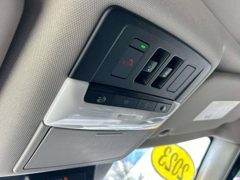 Certified 2023 Nissan Rogue SV w/ SV Premium B Package FWD image 38