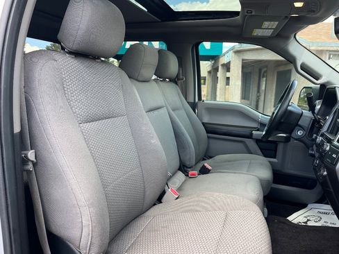 Used 2016 Ford F150 XLT w/ Equipment Group 302A Luxury AWD/4WD image 38