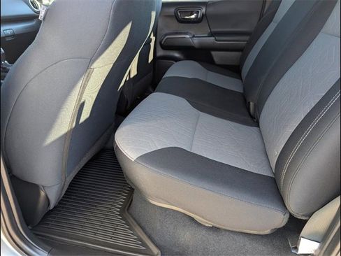 Used 2023 Toyota Tacoma TRD Sport image 10