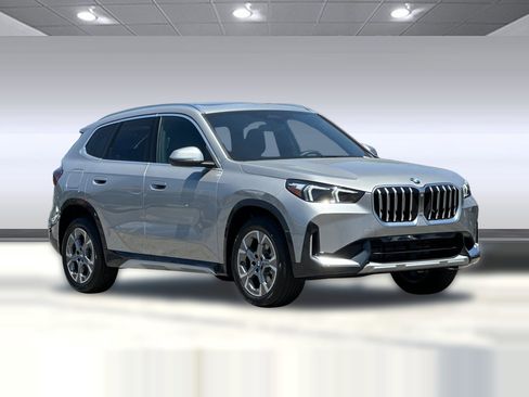 Used 2025 BMW X1 xDrive28i w/ Convenience Package image 6