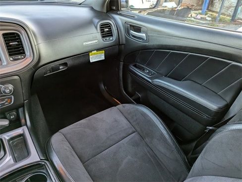 Used 2023 Dodge Charger R/T w/ Plus Group image 16